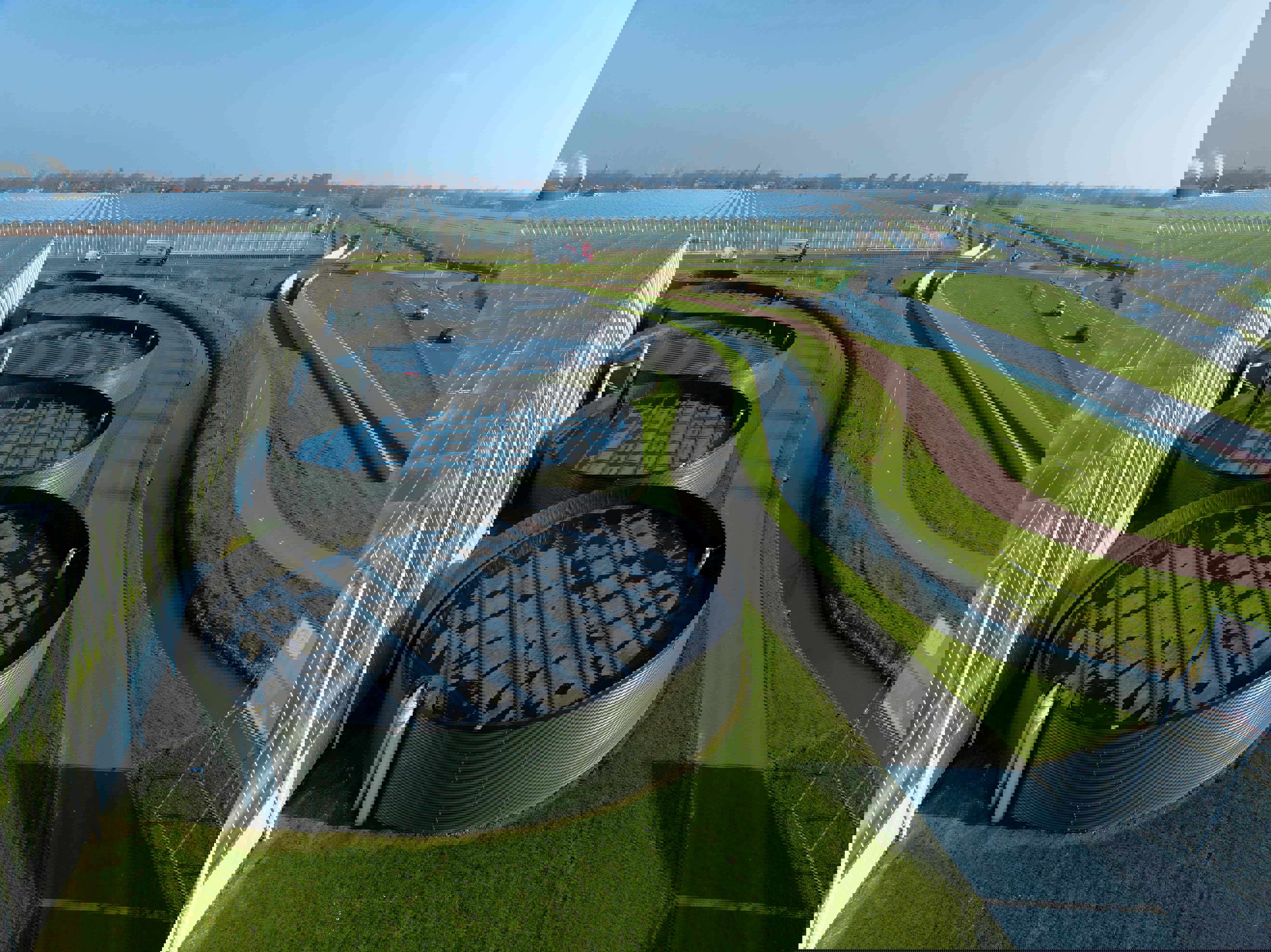 Watersilo’s en waterbassins van Genap Silofloat